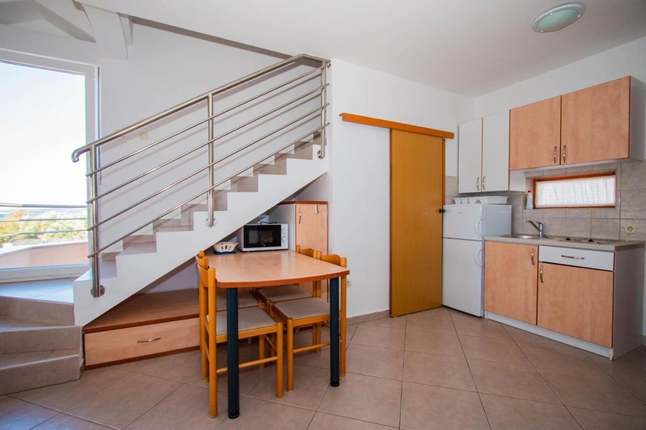 Apartments Matas Sukošan Esterno foto